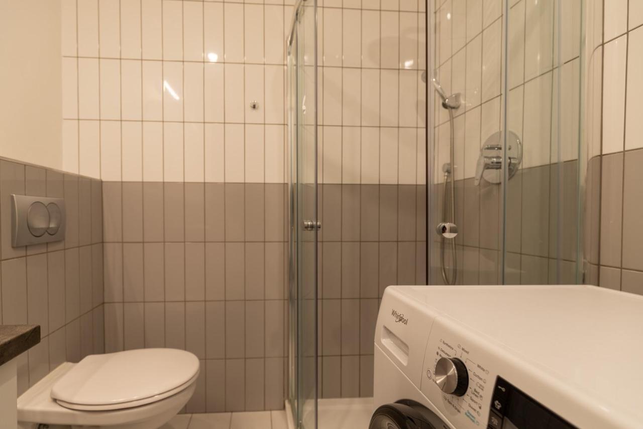 The Palm Springs Apartment Budapest Bagian luar foto