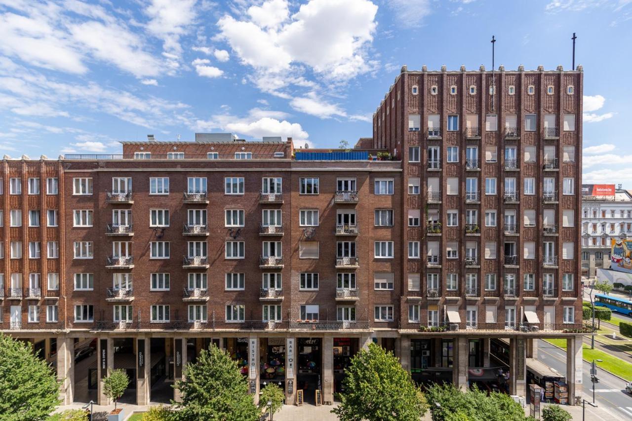 The Palm Springs Apartment Budapest Bagian luar foto